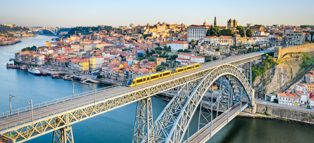 cidade-historica-de-Porto-Portugal
