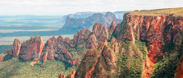 Chapada dos Guimarães, paredões