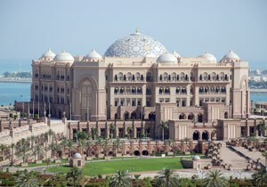 Abu Dhabi, Emirates Palace